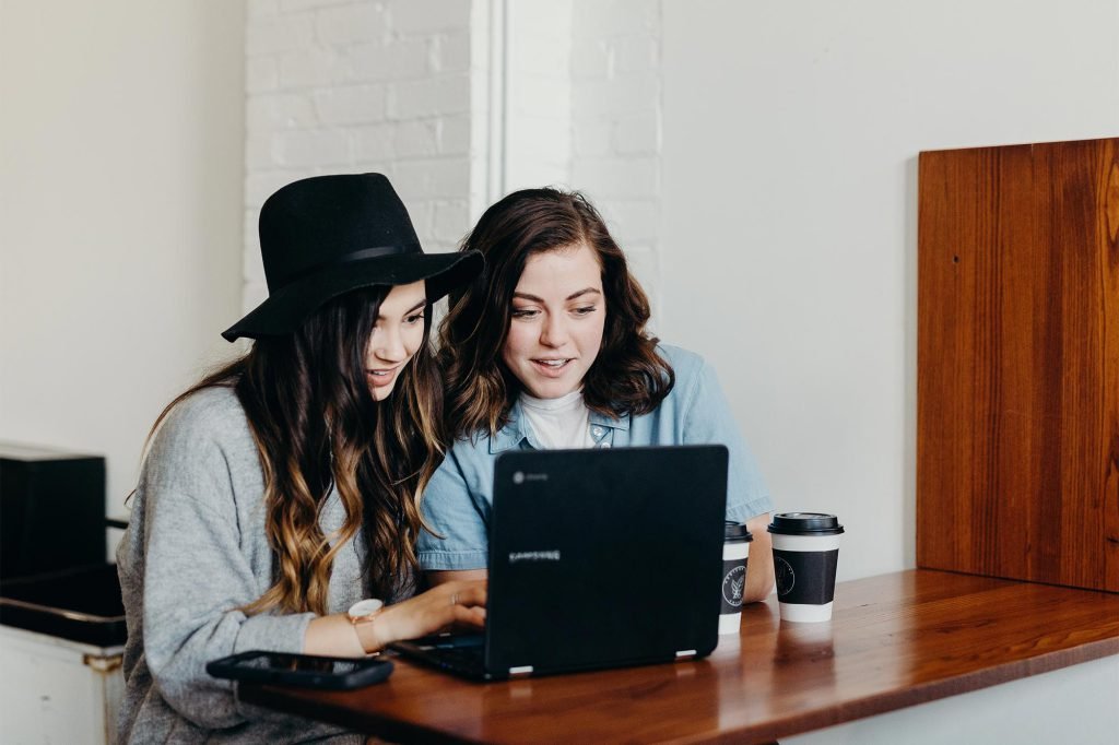 How To Explain Web Development To Your Mom
